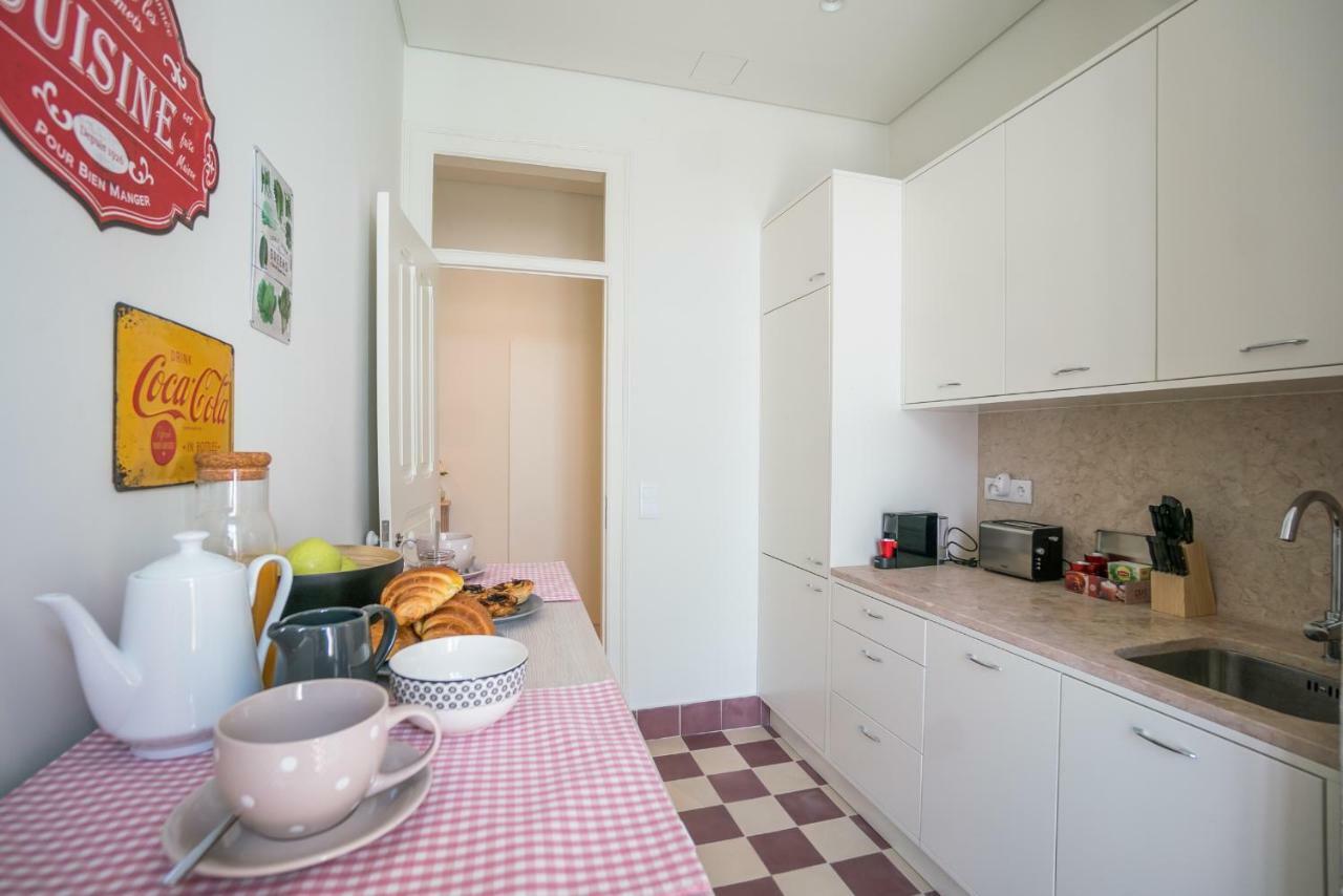 Stylish Apartment Near Av. Liberdade Lisboa Exterior foto
